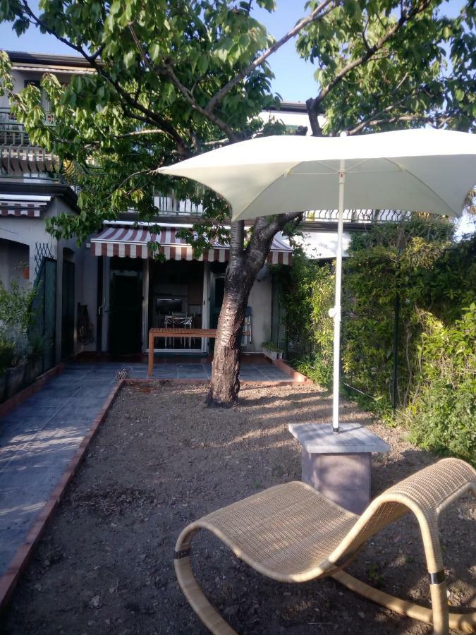 Tigullio Vacations Il Ciliegio Apartment Leivi Екстериор снимка